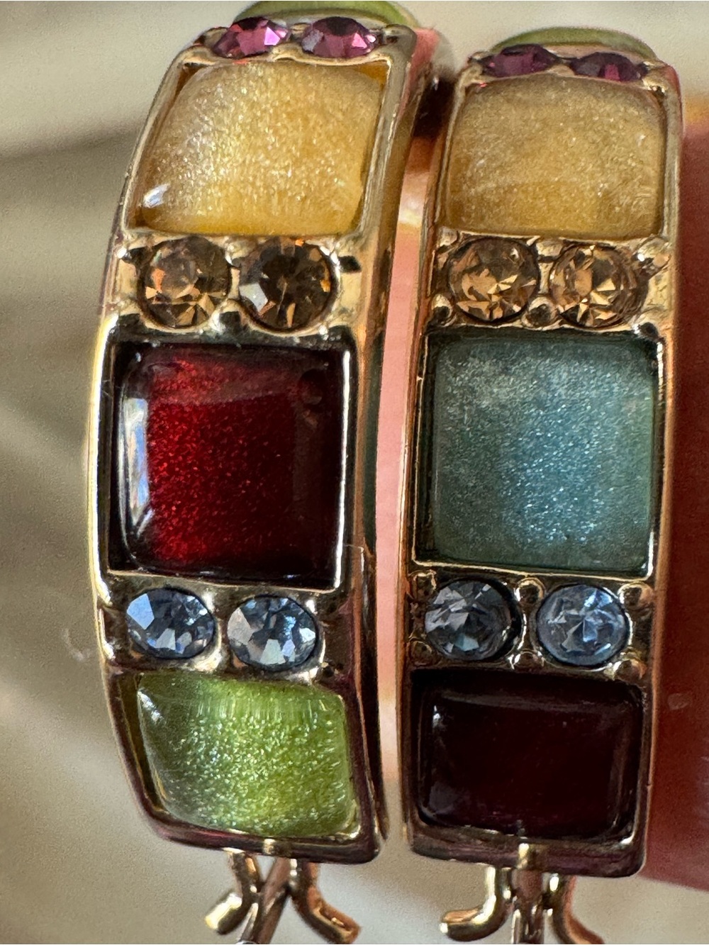 Vintage Liz Claiborne Gold-Tone Multicolor Hoop Earrings